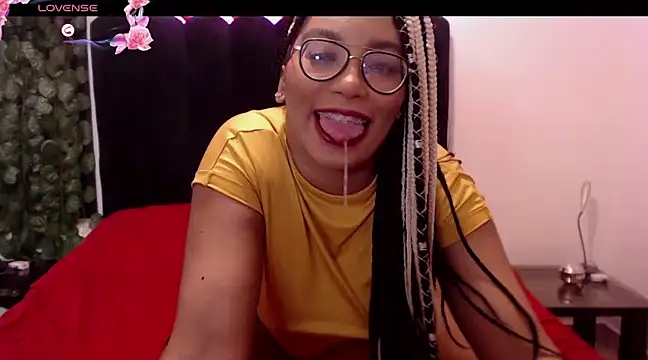 AmyBriiggs online show from 03-03-25, 04:14