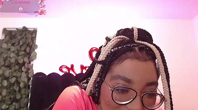 AmyBriiggs online show from 03-09-25, 05:00