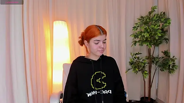 Maddy bennet online show from 02-26-25, 07:31