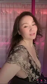 baobaomiqi linger online show from 09-15-25, 05:02