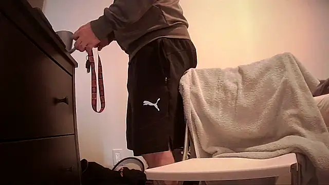 teek1234 1 online show from 12-19-24, 02:02