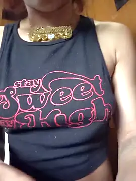 Snapshot of carmelbbyx22 chatting on 05-08-26, 05:29 carmelbbyx22 online show from 05-08-26, 05:29