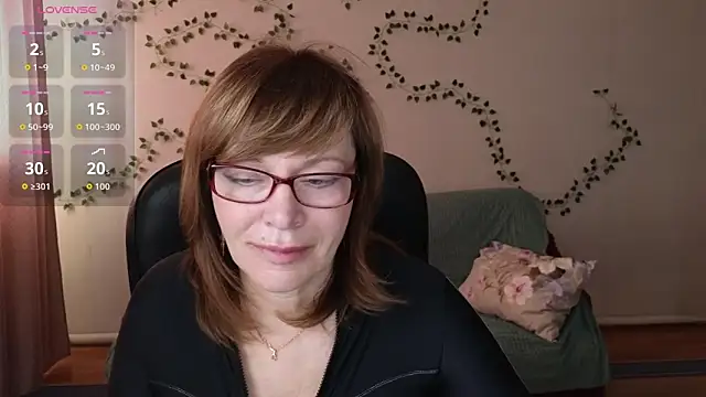 Snapshot of Miss_Moren chatting on 03-29-26, 05:18 Miss Moren online show from 03-29-26, 05:18