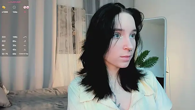 lilithlunna online show from 11-13-25, 12:59