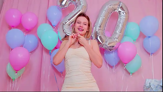 MeowthLilu online show from 02-05-26, 03:55