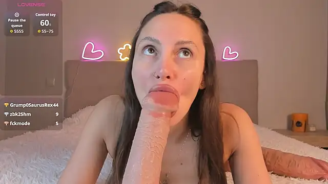 imMolly11 online show from 10-20-25, 08:59