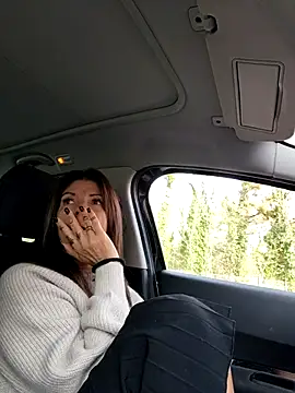 sansan2411 online show from 11-12-25, 01:00