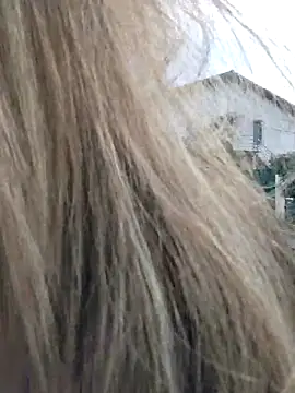 sansan2411 online show from 03-16-26, 08:18