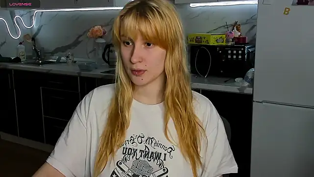 Sweet white chocolate online show from 02-09-26, 12:03