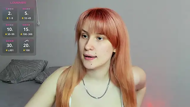 Snapshot of Sweet_white_chocolate chatting on 05-04-26, 10:11 Sweet white chocolate online show from 05-04-26, 10:11