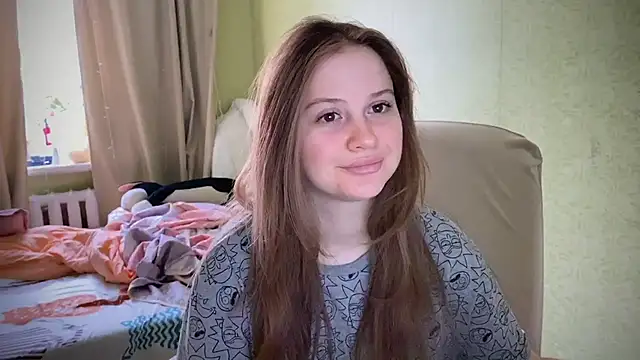 Snapshot of IlonaMurf chatting on 02-07-25, 06:56 IlonaMurf online show from 02-07-25, 06:56