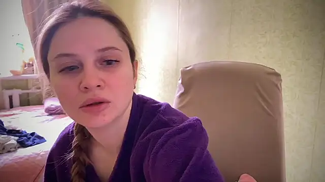 Snapshot of IlonaMurf chatting on 02-26-25, 08:59 IlonaMurf online show from 02-26-25, 08:59