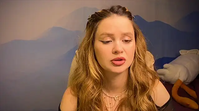 Snapshot of IlonaMurf chatting on 09-20-25, 06:09 IlonaMurf online show from 09-20-25, 06:09