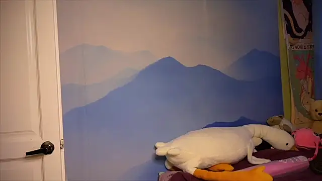 Snapshot of IlonaMurf chatting on 10-24-25, 10:55 IlonaMurf online show from 10-24-25, 10:55