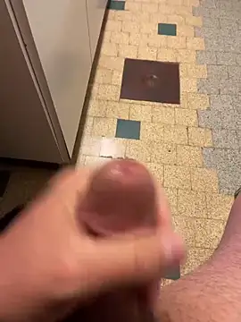 mikiss789 online show from 10-25-25, 04:20