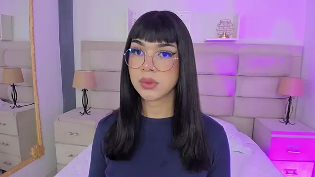 RoseCassie online show from 02-10-25, 01:01