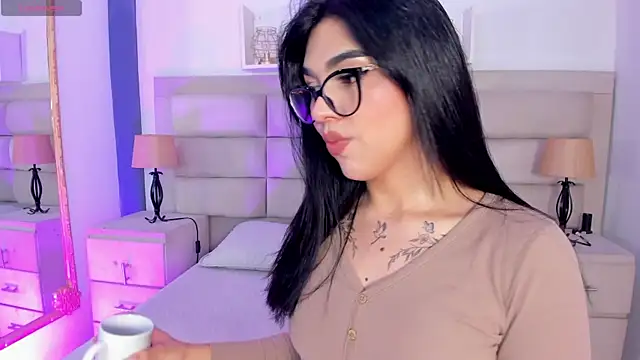 RoseCassie online show from 10-06-25, 01:30