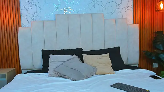 AinaraJimenez online show from 02-06-25, 09:43