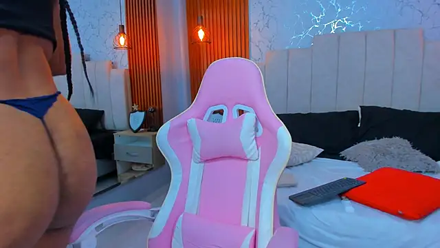 AinaraJimenez online show from 03-08-25, 06:54