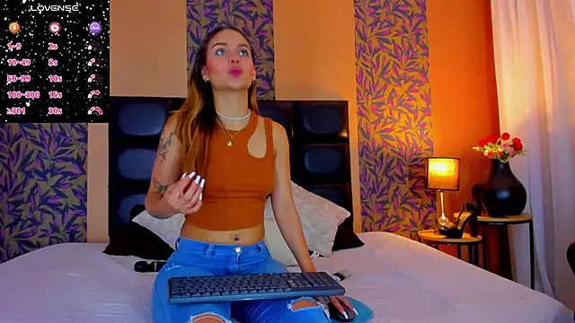 hinata itachi online show from 02-06-25, 05:35