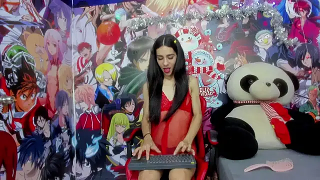 Mariana 16  online show from 12-19-25, 03:19