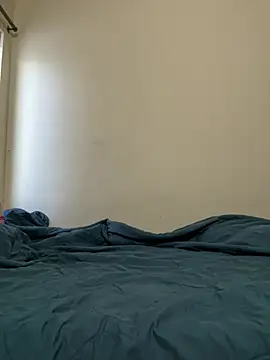 priyadevi17 online show from 01-05-25, 03:43