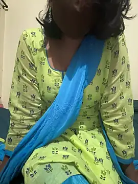 priyadevi17 online show from 01-26-25, 07:41