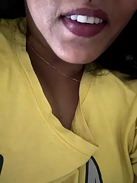 priyadevi17 online show from 10-19-25, 08:42