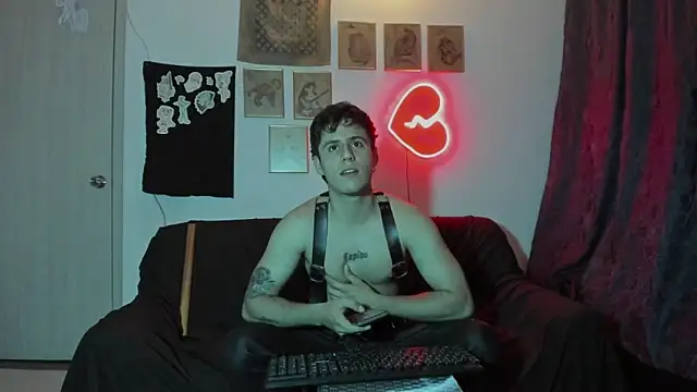 Snapshot of Antonello_Vannucci chatting on 01-11-25, 11:24 Antonello Vannucci online show from 01-11-25, 11:24