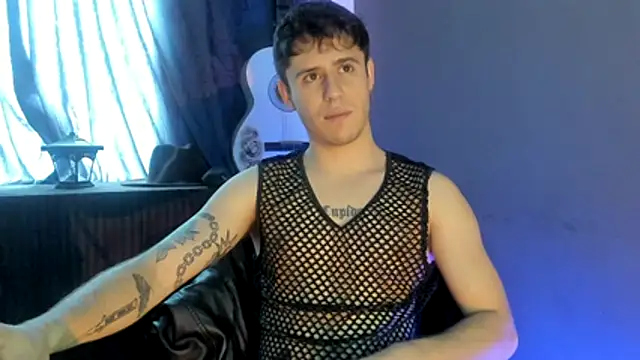 Antonello Vannucci online show from 11-24-25, 02:50