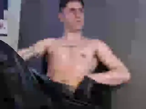 Snapshot of Antonello_Vannucci chatting on 02-04-26, 03:40 Antonello Vannucci online show from 02-04-26, 03:40