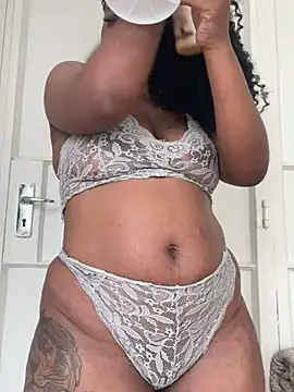 beverlyxxxx online show from 03-13-25, 10:47