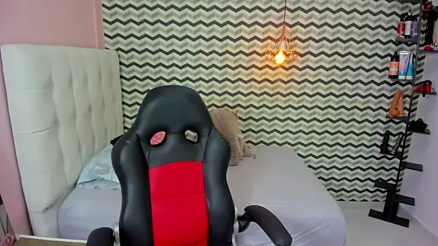 ARYAMORGAN1 online show from 10-16-25, 03:07