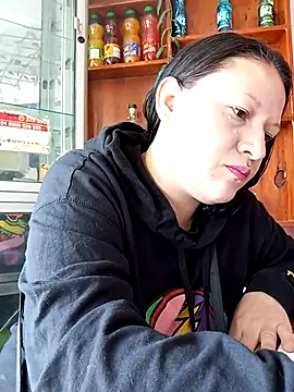 Snapshot of kattia_bk chatting on 09-27-25, 03:50 kattia bk online show from 09-27-25, 03:50