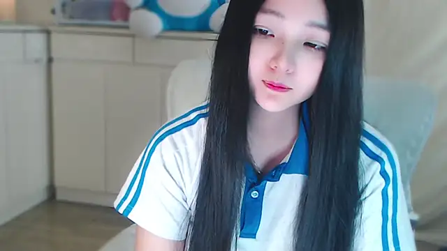 Snapshot of xiao-xiao-D chatting on 01-06-25, 12:02 xiao-xiao-D online show from 01-06-25, 12:02