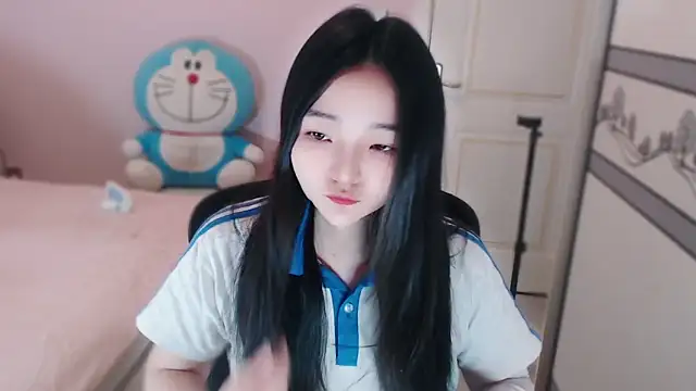 xiao-xiao-D online show from 12-02-25, 06:19