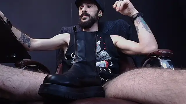 AxelColton online show from 01-29-25, 12:35