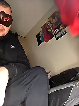 Snapshot of Coppiatrasgressiva chatting on 01-13-25, 07:21 Coppiatrasgressiva online show from 01-13-25, 07:21