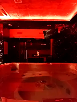 Snapshot of Coppiatrasgressiva chatting on 10-18-25, 09:59 Coppiatrasgressiva online show from 10-18-25, 09:59