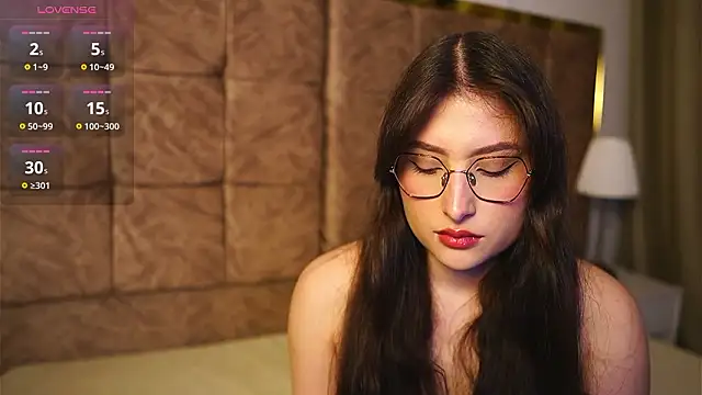 Snapshot of Daisha_Riley chatting on 03-10-26, 04:28 Daisha Riley online show from 03-10-26, 04:28