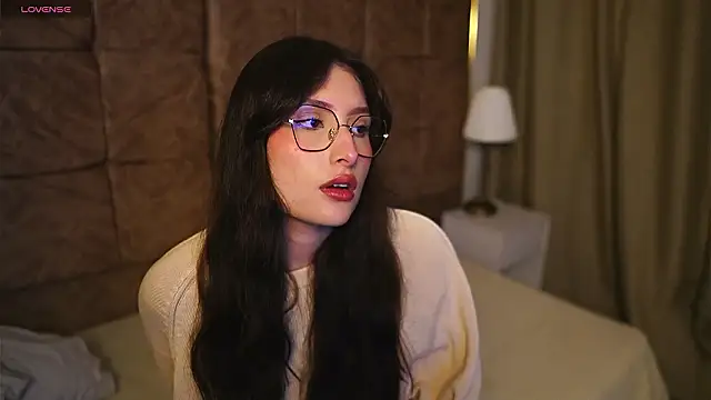 Snapshot of Daisha_Riley chatting on 03-11-26, 03:45 Daisha Riley online show from 03-11-26, 03:45