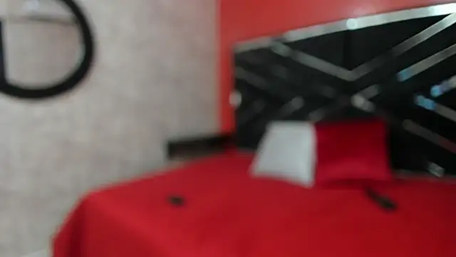 Snapshot of SEXY_HOTTIE__ chatting on 01-09-25, 03:12 SEXY HOTTIE online show from 01-09-25, 03:12