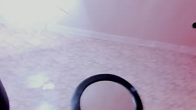 Snapshot of SEXY_HOTTIE__ chatting on 01-16-25, 03:46 SEXY HOTTIE online show from 01-16-25, 03:46