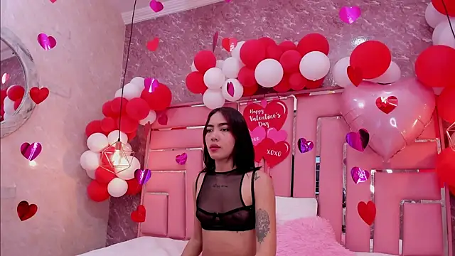 Snapshot of SEXY_HOTTIE__ chatting on 02-18-25, 12:28 SEXY HOTTIE online show from 02-18-25, 12:28