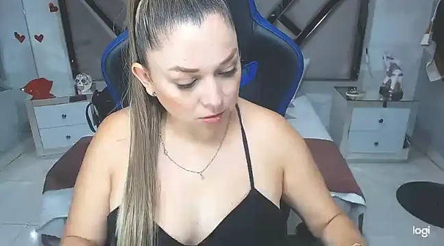 natalia5560 online show from 02-06-25, 01:54