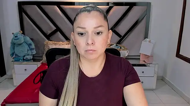 natalia5560 online show from 09-16-25, 12:39