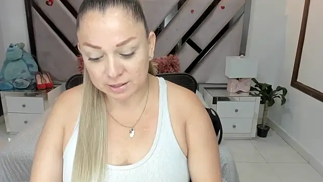 natalia5560 online show from 11-23-25, 01:22