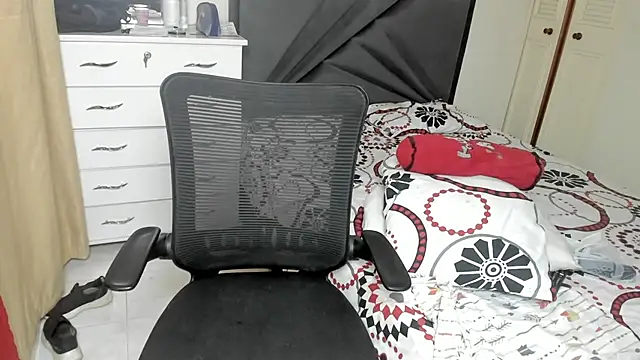 natalia5560 online show from 12-13-25, 07:53