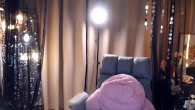 zhdhdbdkx online show from 10-09-25, 03:54