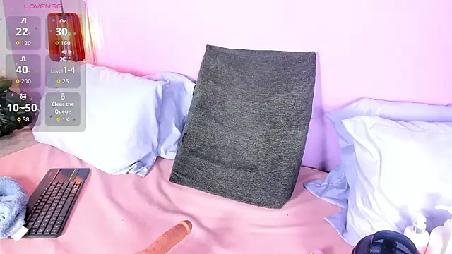 Little lili19 online show from 03-13-26, 09:10